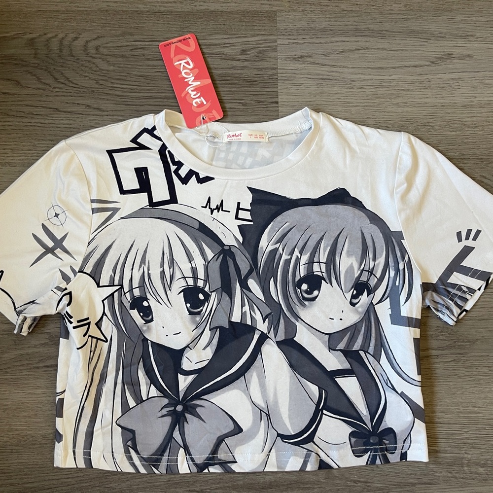 Romwe ladies size Large crop top tee. Anime graphic on both sides. New. Stretchy